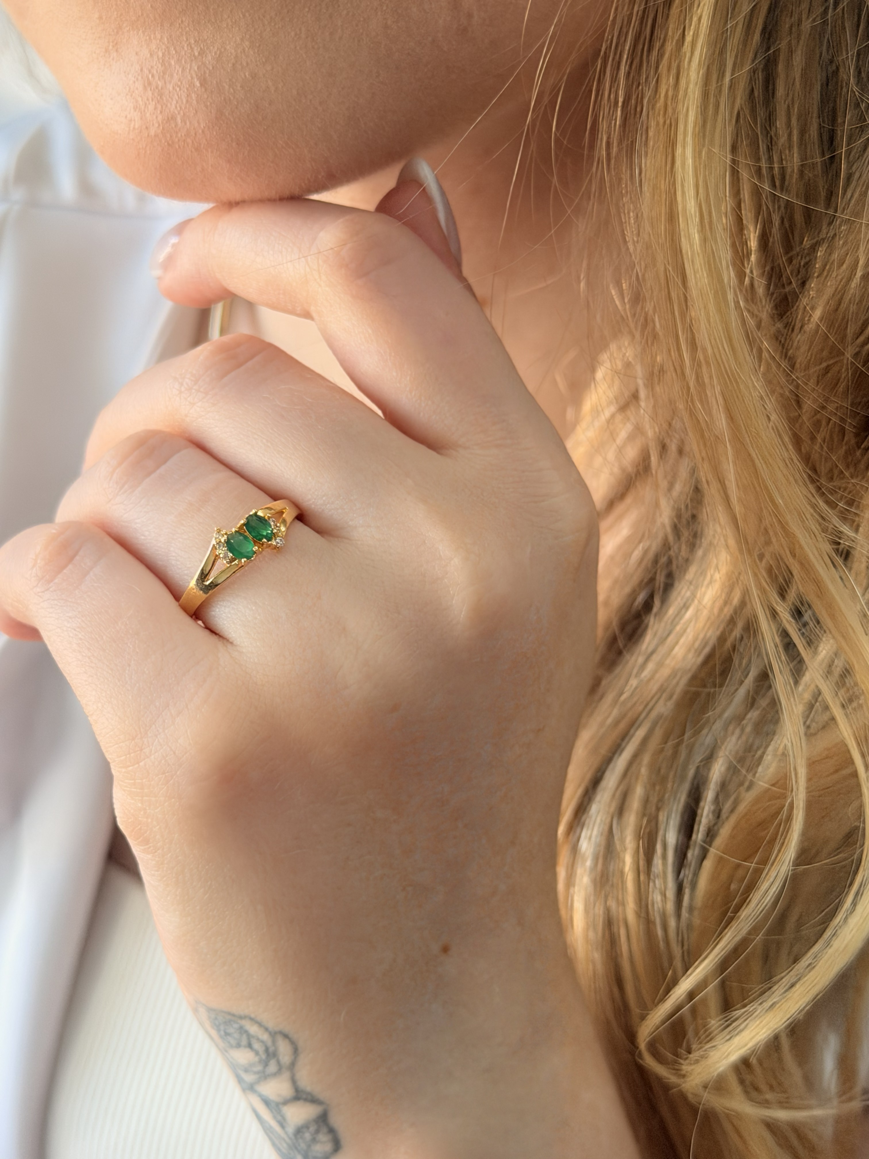 Anel Elis - Ouro 18K