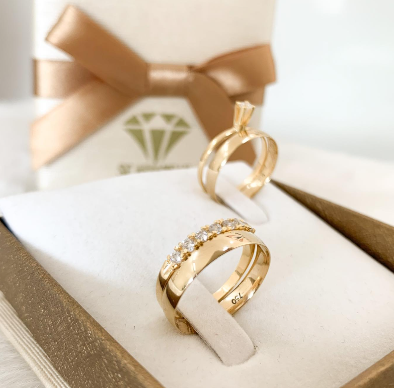 Alianças de                                       Casamento                e  Noivado